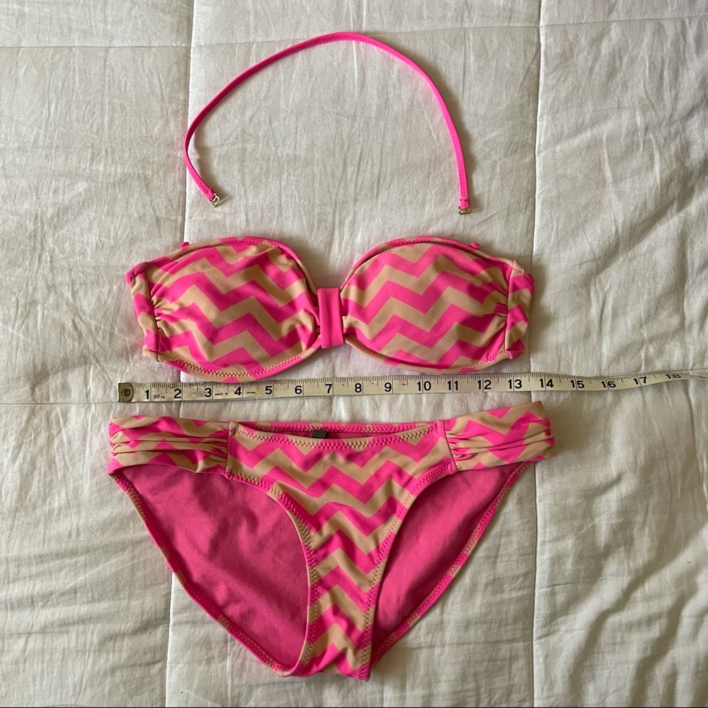 🌺 Charlotte Russe hot pink Chevron Striped Bikini